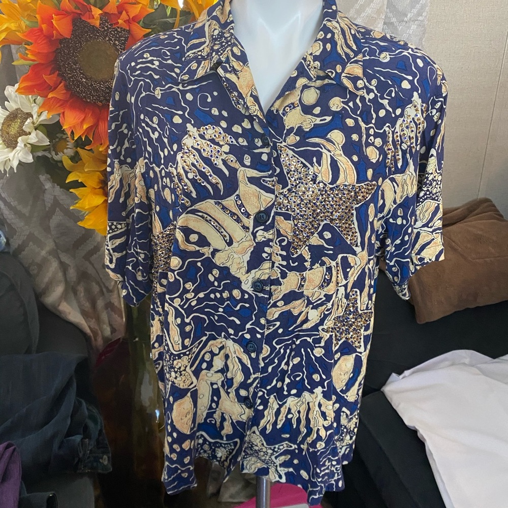 Bedazzled short sleeve blouse
